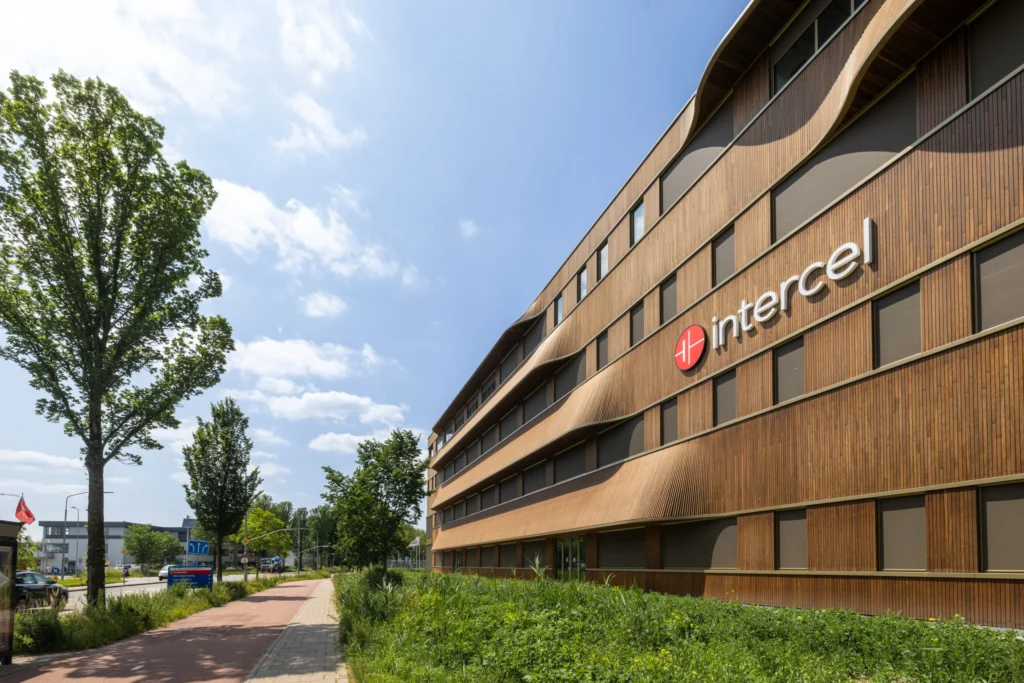 Intercel